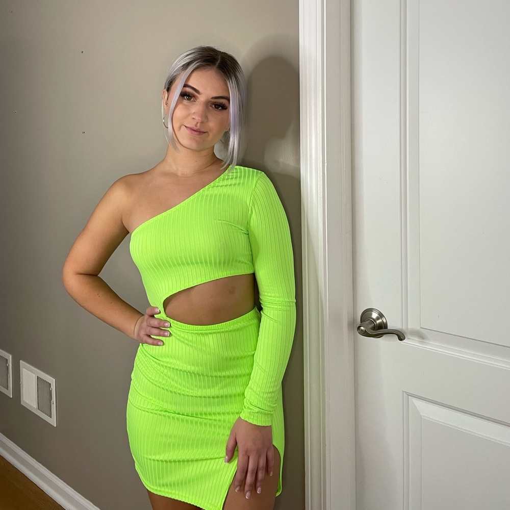 Neon green dress from PrettyLittleThing. Size 4. Perfect condition.